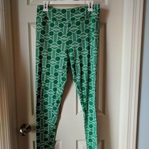LuLaRoe T&C Green and White Pattern Leggings